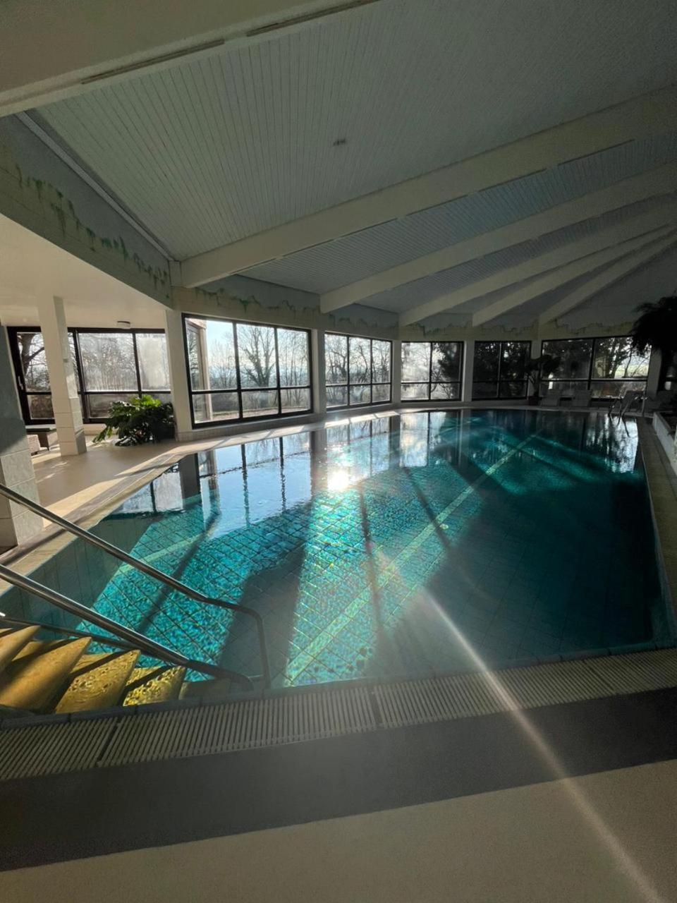 Parkhotel Maasberg Бад-Зобернхайм Экстерьер фото