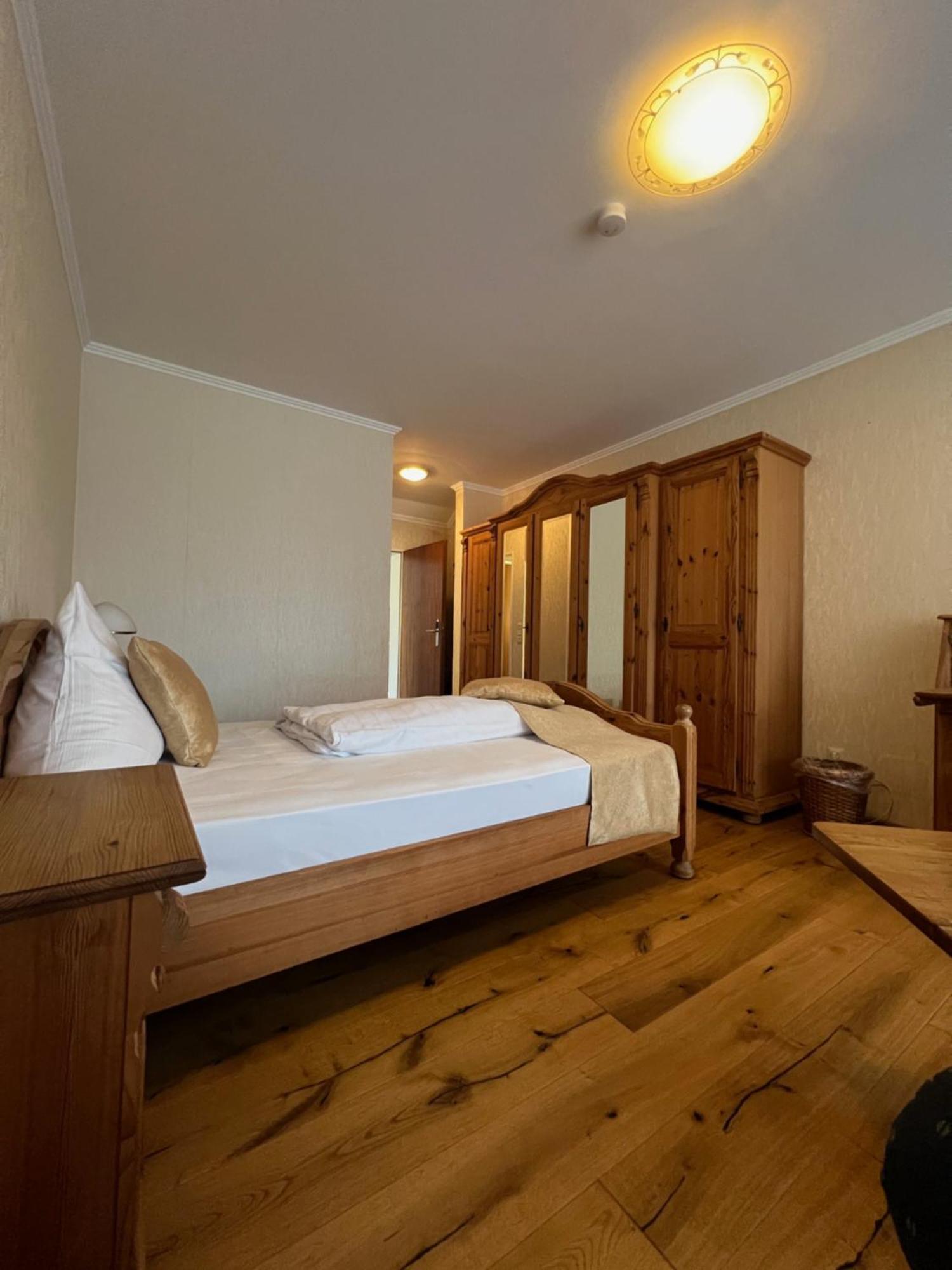 Parkhotel Maasberg Бад-Зобернхайм Экстерьер фото